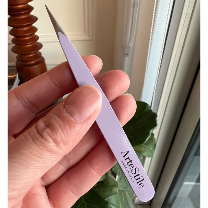 ArteStile Pointed-Tip Tweezers in Lilac